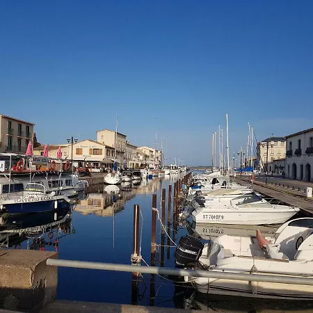 Comme A La Maison Marseillan  Exterior photo